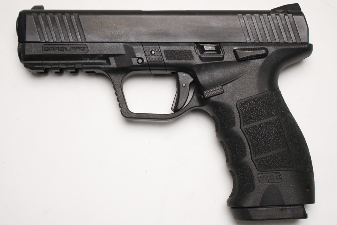 SAR USA SAR9 9mm Used Police Trade-In Pistol with Two Magazines